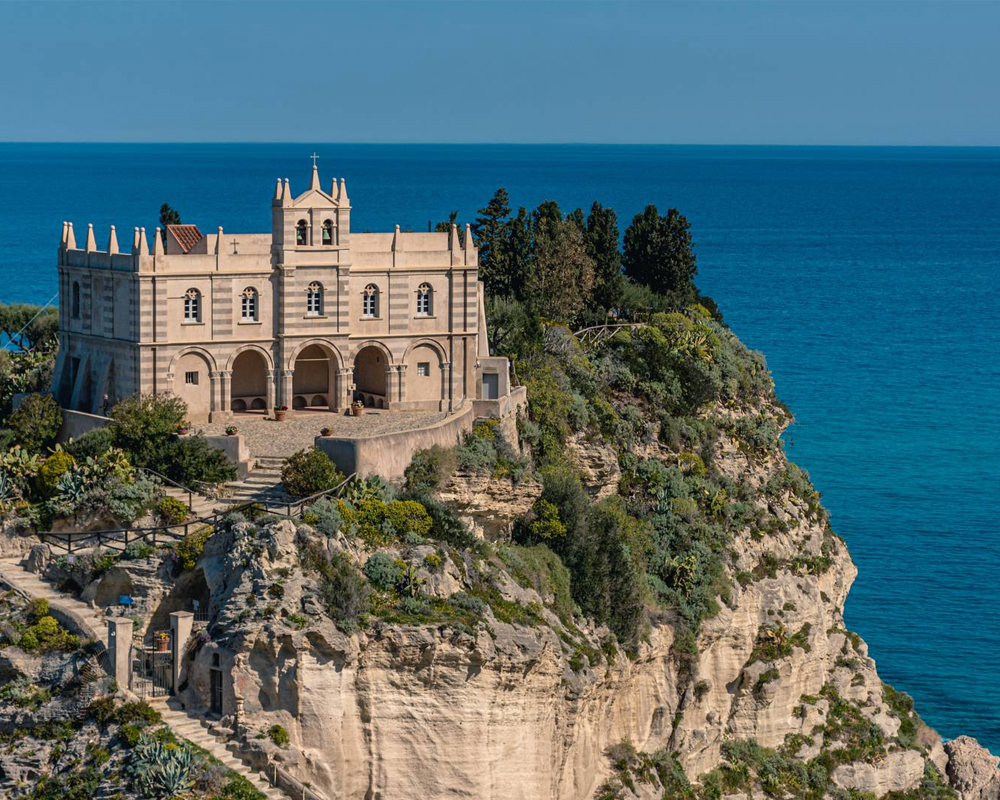 Tropea