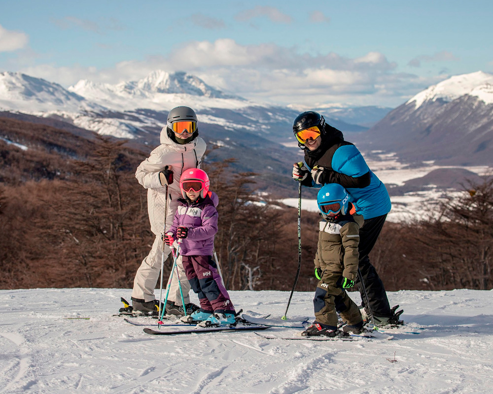 cerro castor familia